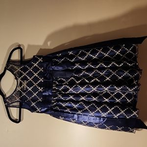 Love girls size 7 navy- silver color